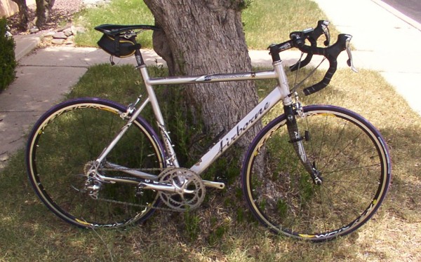 airborne zeppelin titanium road bike